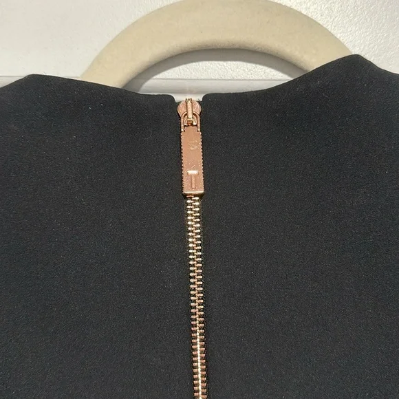 Ted Baker dress - Picture 8 of 12